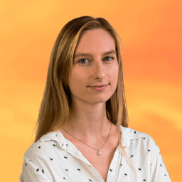 Claire, responsable administrative chez Walterre
